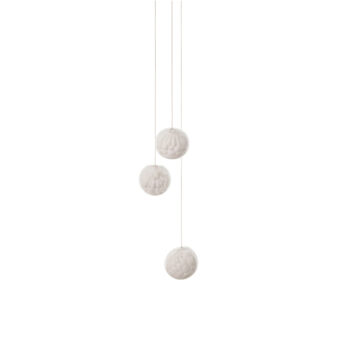 Exclusive Bocci 118 Random Suspension Lamp with off-white textured glass pendants and matte finish