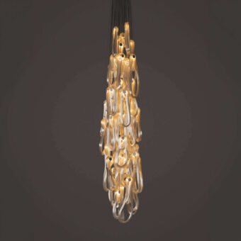 Exceptional Bocci 87 Random suspension lamp crafted in glass with interwoven gold ribbon elements and delicate microfilaments