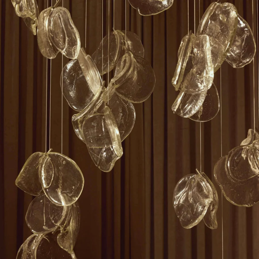 Exceptional Bocci 141 Random suspension lamp with eleven hand-blown glass pendants and white-powder coated canopy