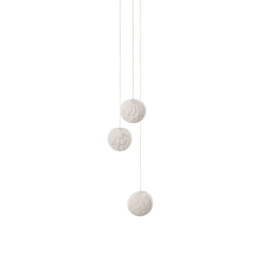 Exclusive Bocci 118 Random Suspension Lamp with off-white textured glass pendants and matte finish