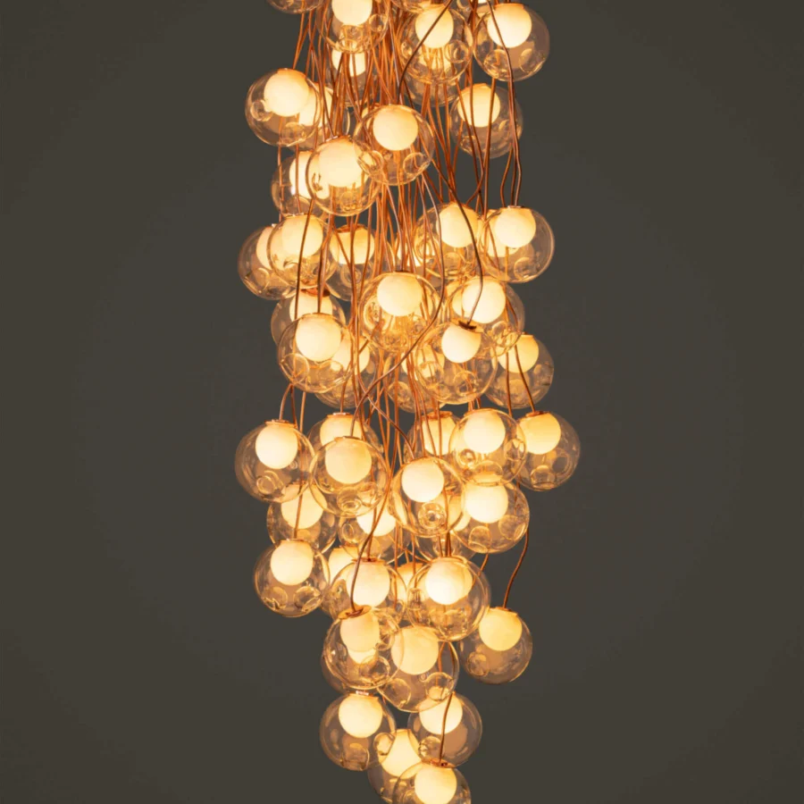 Elegant Bocci 28 Copper suspension lamp built with numerous clear glass spheres and satin copper structure